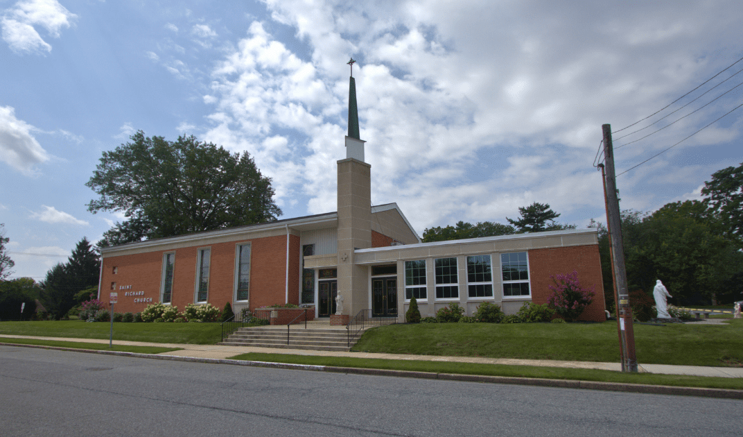 Front of Saint Richard Catholic Church